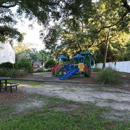 Lux 2Bd 2Ba Minutes From The Water Lejlighed Pensacola Eksteriør billede