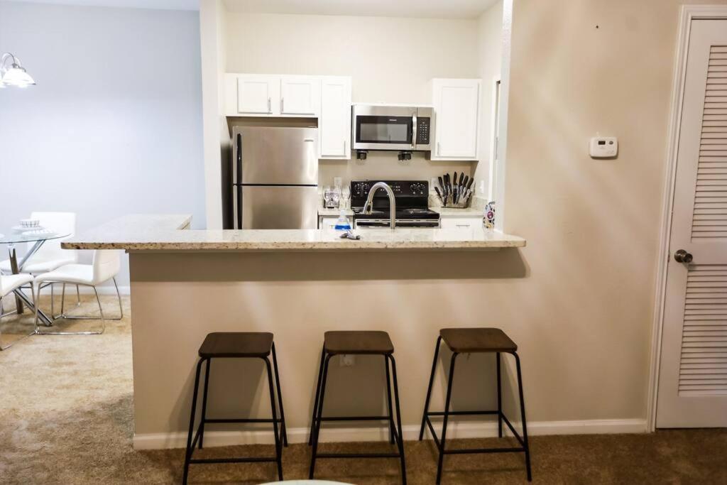 Lux 2Bd 2Ba Minutes From The Water Lejlighed Pensacola Eksteriør billede