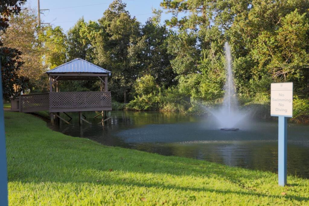 Lux 2Bd 2Ba Minutes From The Water Lejlighed Pensacola Eksteriør billede
