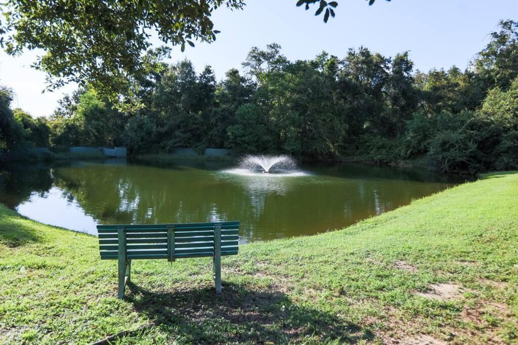 Lux 2Bd 2Ba Minutes From The Water Lejlighed Pensacola Eksteriør billede